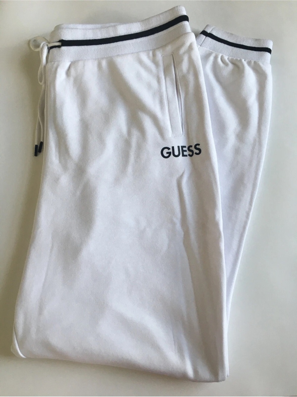 GUESS White Jogger Sweatpants Sz XL